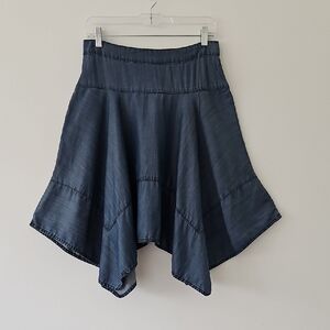 HD In Paris Chambray Handkercheif Midi Skirt Assymetrical‎ Hem Size 2 Anthro